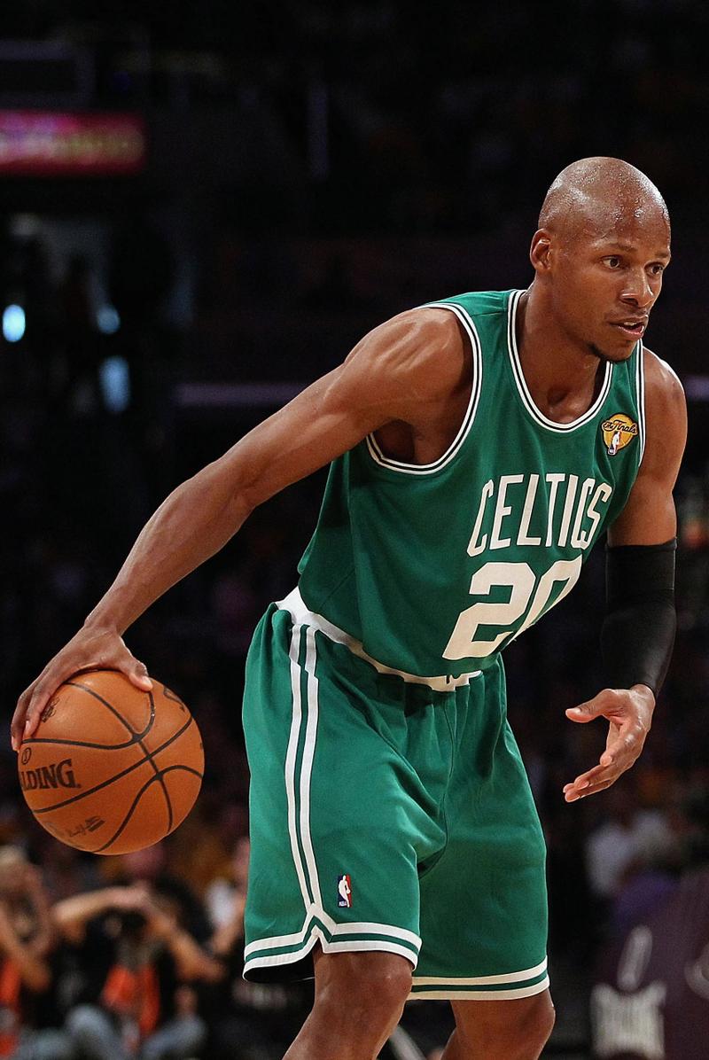 雷阿伦是巨头吗