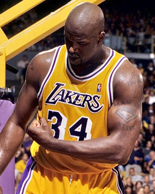 奥尼尔的手臂有多粗