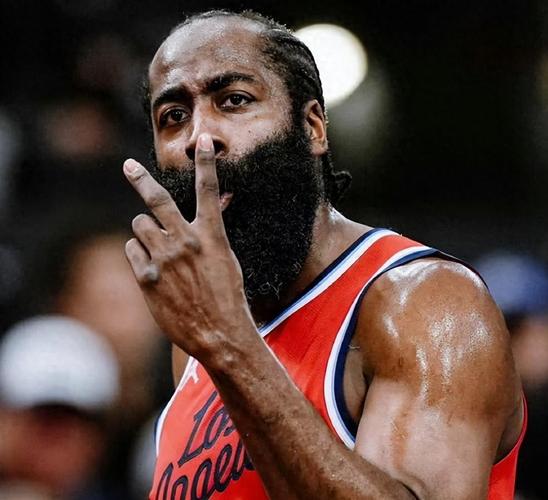 哈登谈阿泰斯特