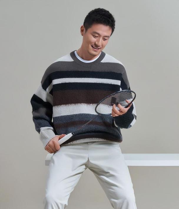 羽毛球冠军叫蔡什么