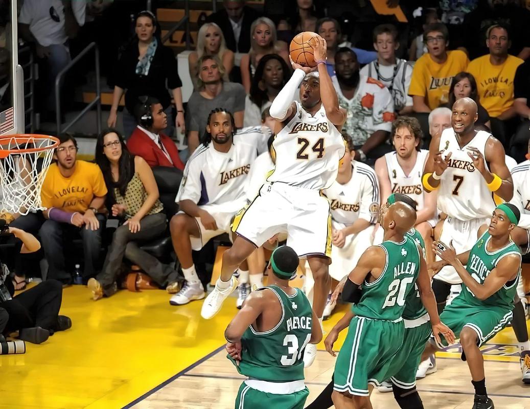 科比拿过几次最佳防守