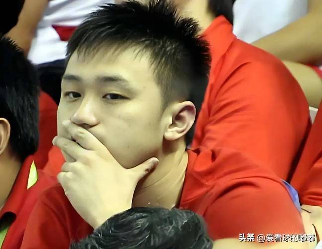 游泳冠军张琳 教练