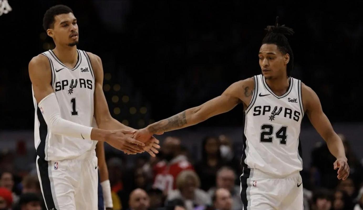 快船vs马刺历史比分结果