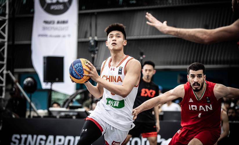 三人篮球比赛队员个人一般犯规多少次被罚下场