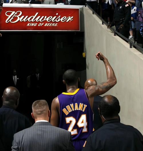 奥尼尔说詹姆斯地位比科比高是真的吗