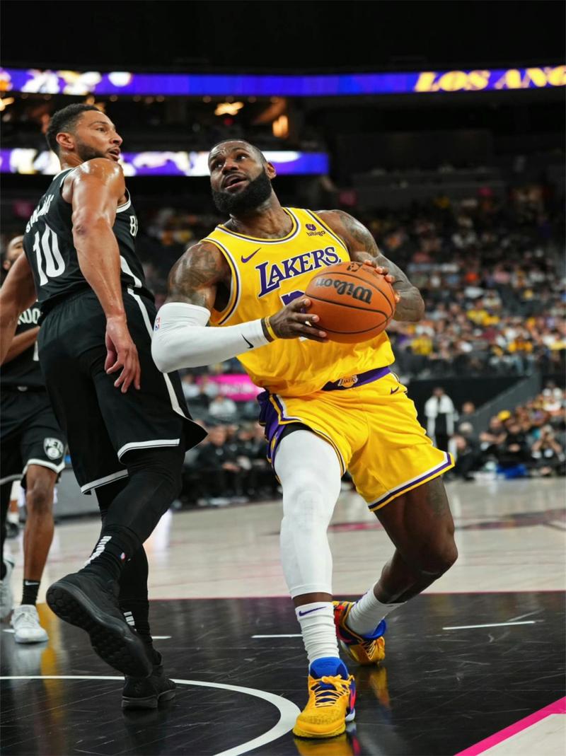 詹姆斯近期比赛