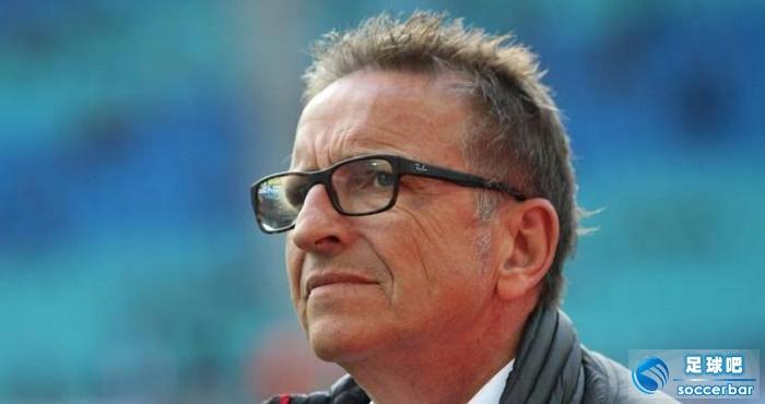 比勒菲尔德主帅