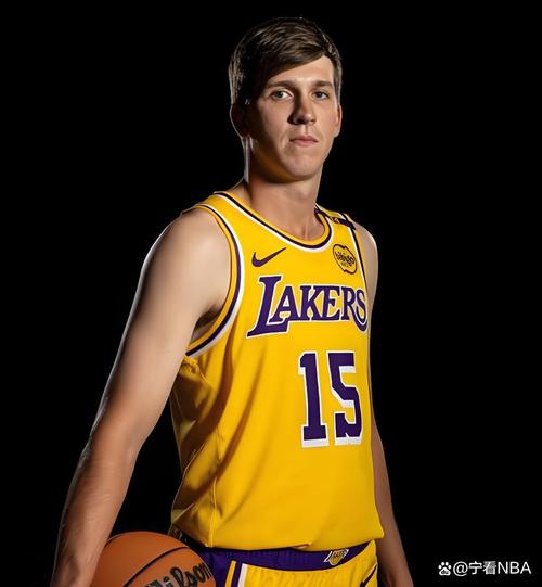 加盟湖人的新球员