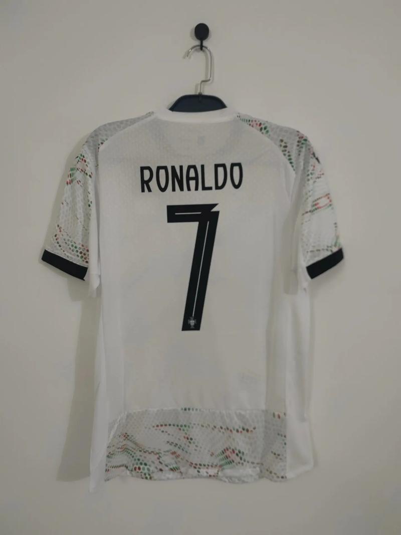 c罗国家队是几号球衣